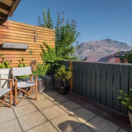 Fantastic Views, Close To Town 2 Bedroom Apartment Queenstown Exterior photo